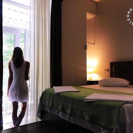 Aleon Hotel Тбілісі Екстер'єр фото