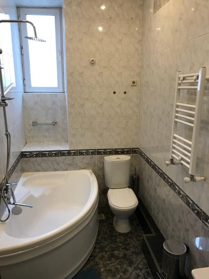 Aleon Hotel Тбілісі Екстер'єр фото