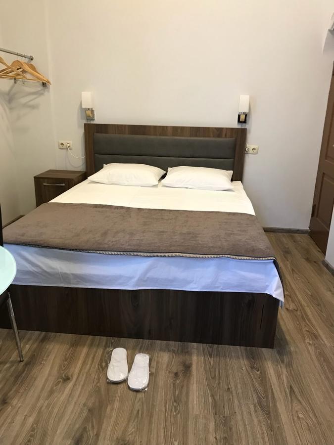 Aleon Hotel Тбілісі Екстер'єр фото