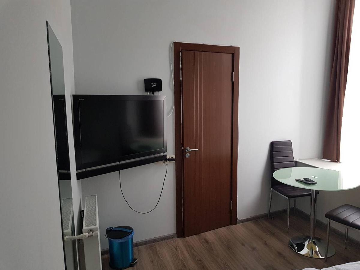 Aleon Hotel Тбілісі Екстер'єр фото